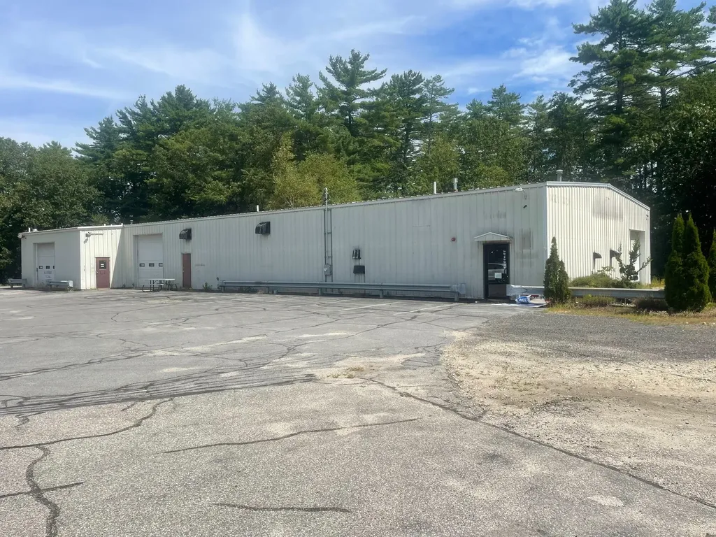847 Roosevelt Trail Windham ME 04062