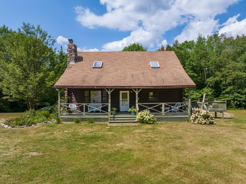 31 Snowy Ridge Road Windham ME 04062