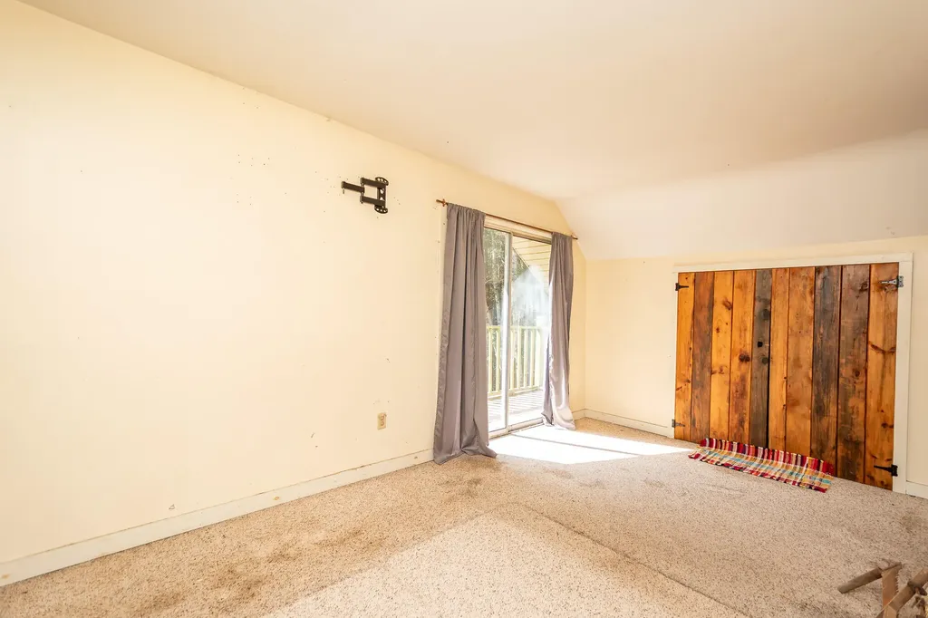 14 Pinkie Lane Southport ME 04576