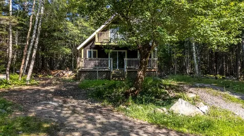 14 Pinkie Lane Southport ME 04576
