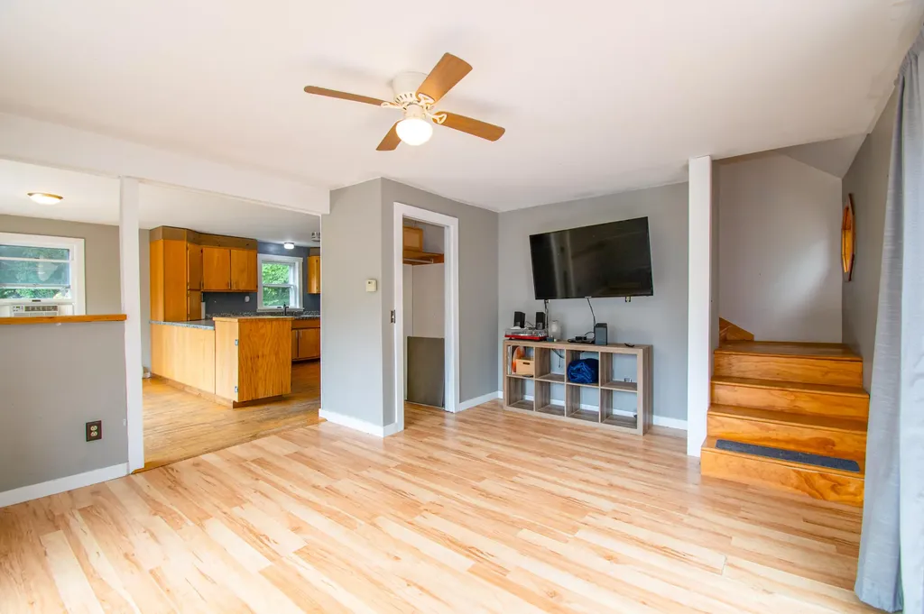 14 Hill Drive Bowdoin ME 04287