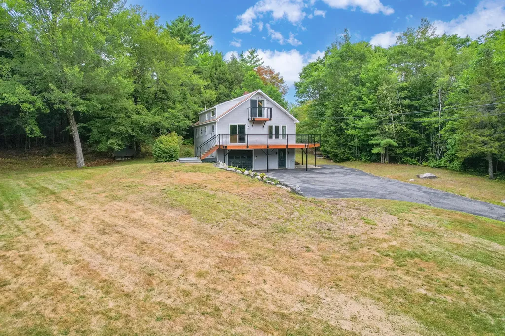 14 Hill Drive Bowdoin ME 04287