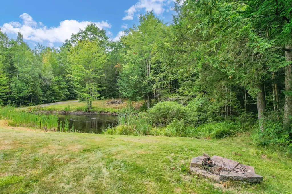 14 Hill Drive Bowdoin ME 04287