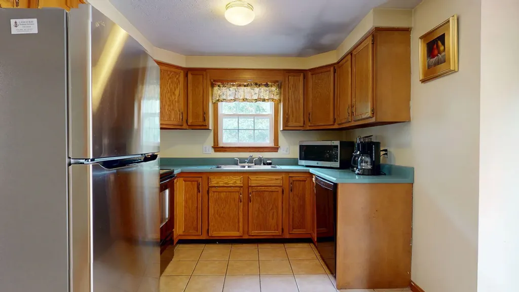 12 Willowdale Drive Gorham ME 04038