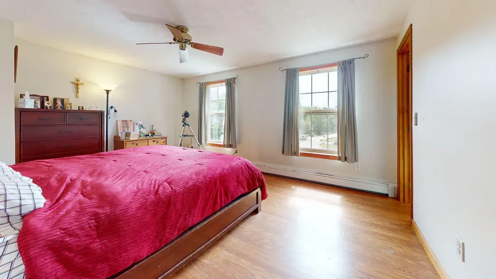 12 Willowdale Drive Gorham ME 04038