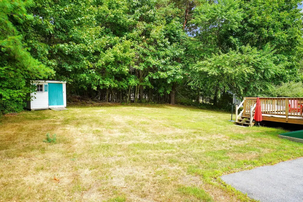 12 Willowdale Drive Gorham ME 04038