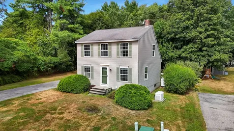 12 Willowdale Drive Gorham ME 04038