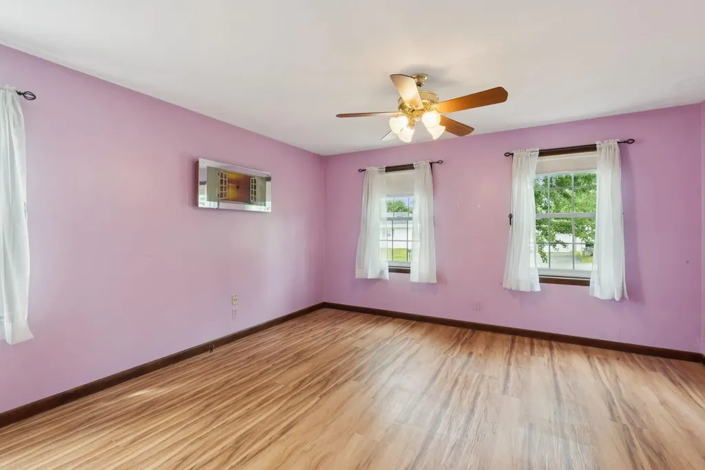 2 Gilmar Avenue Lewiston ME 04240