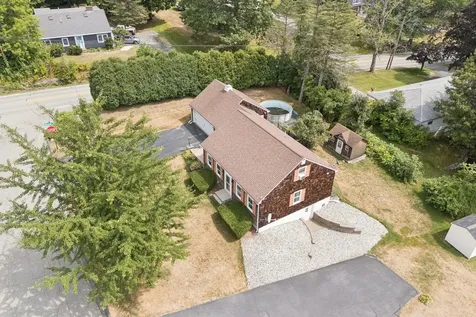 2 Gilmar Avenue Lewiston ME 04240