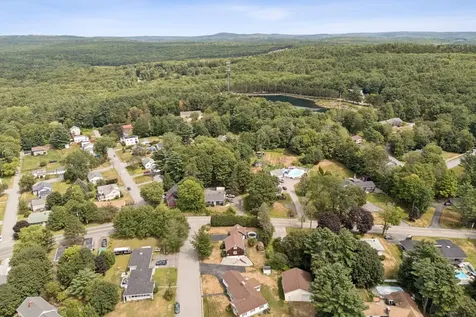2 Gilmar Avenue Lewiston ME 04240