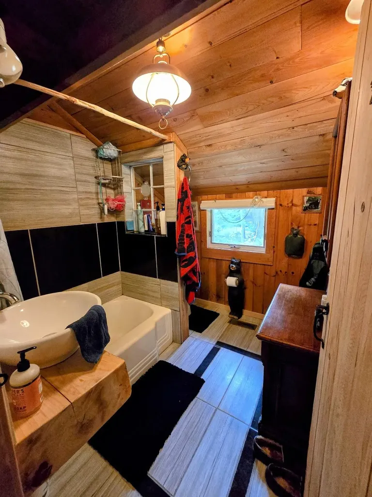 78 Desmond Road Milo ME 04463