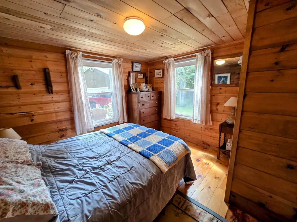 78 Desmond Road Milo ME 04463