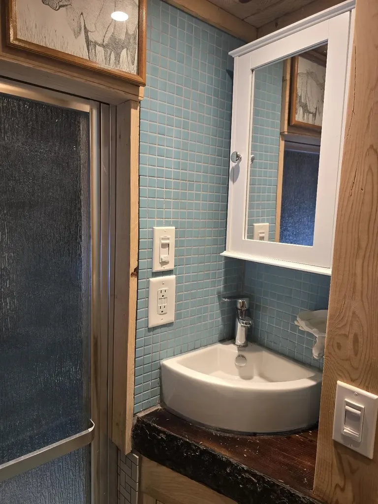 78 Desmond Road Milo ME 04463