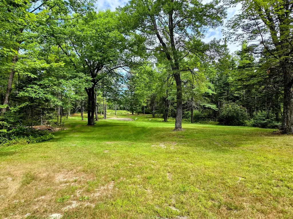 78 Desmond Road Milo ME 04463
