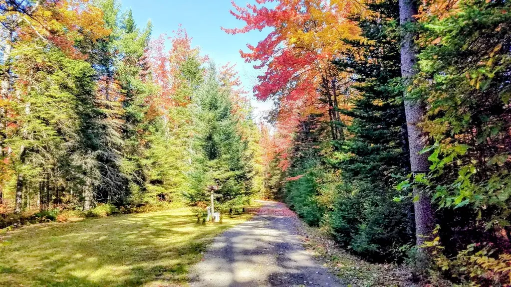 78 Desmond Road Milo ME 04463