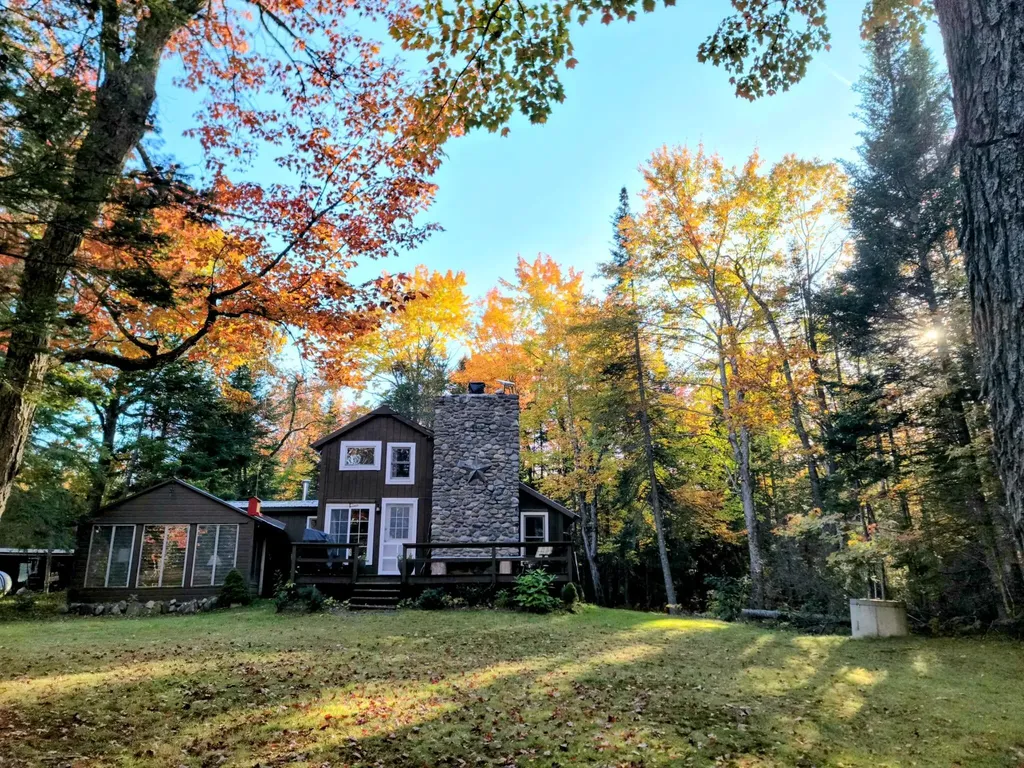 78 Desmond Road Milo ME 04463