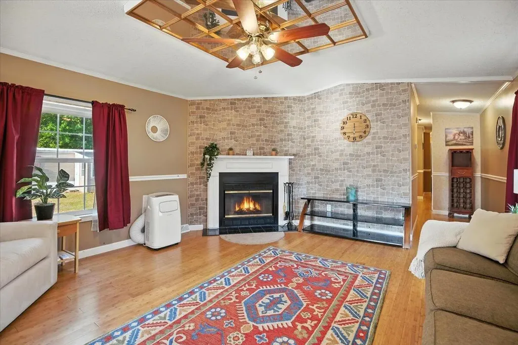 20 Arrowhead Drive Lisbon ME 04250