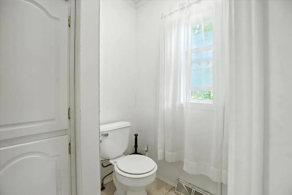 20 Arrowhead Drive Lisbon ME 04250