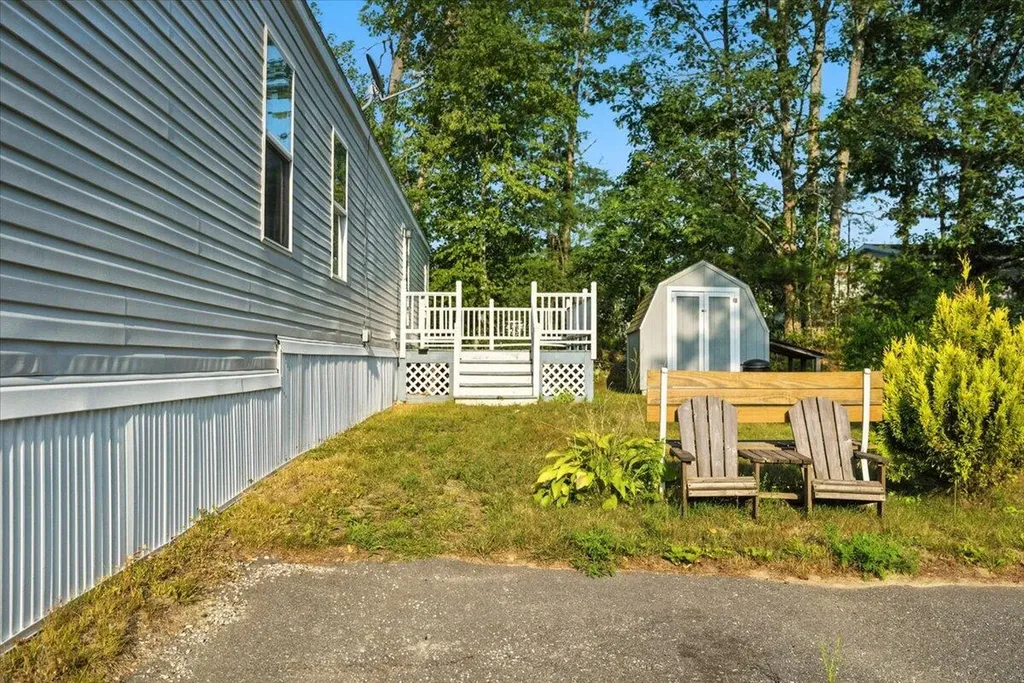 20 Arrowhead Drive Lisbon ME 04250