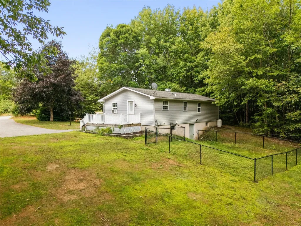 403 Bangor Road Ellsworth ME 04605