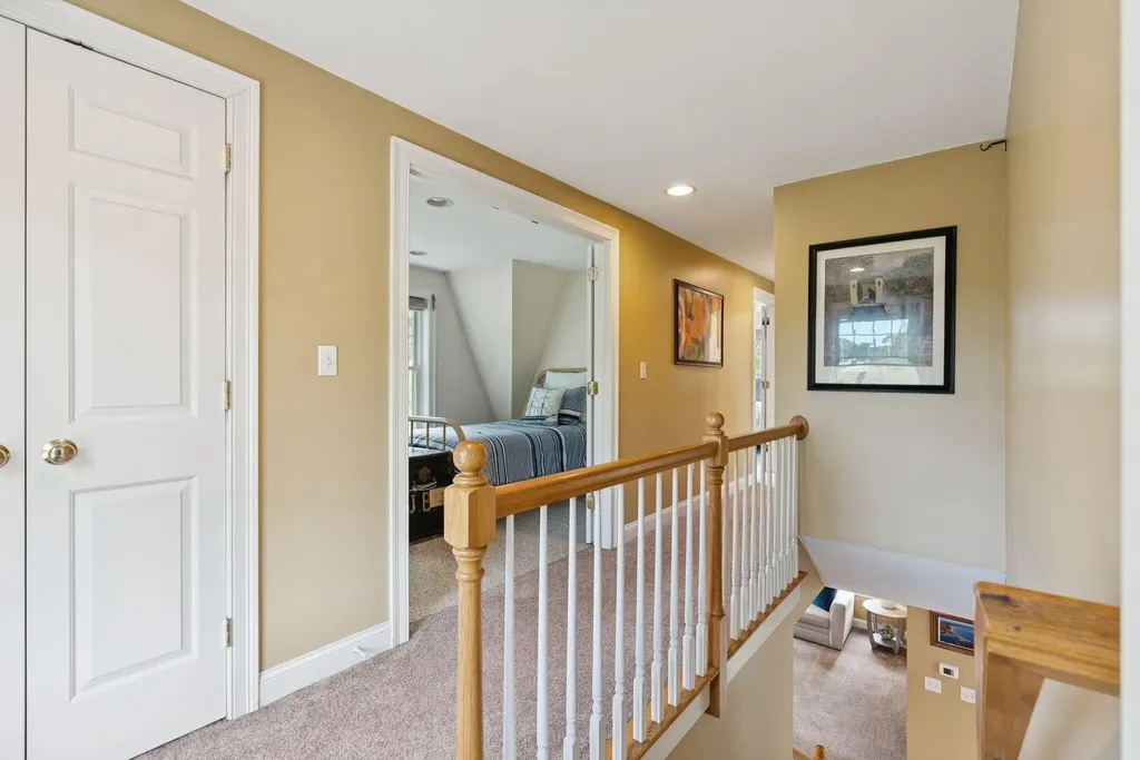 10 Seaside Avenue Saco ME 04072