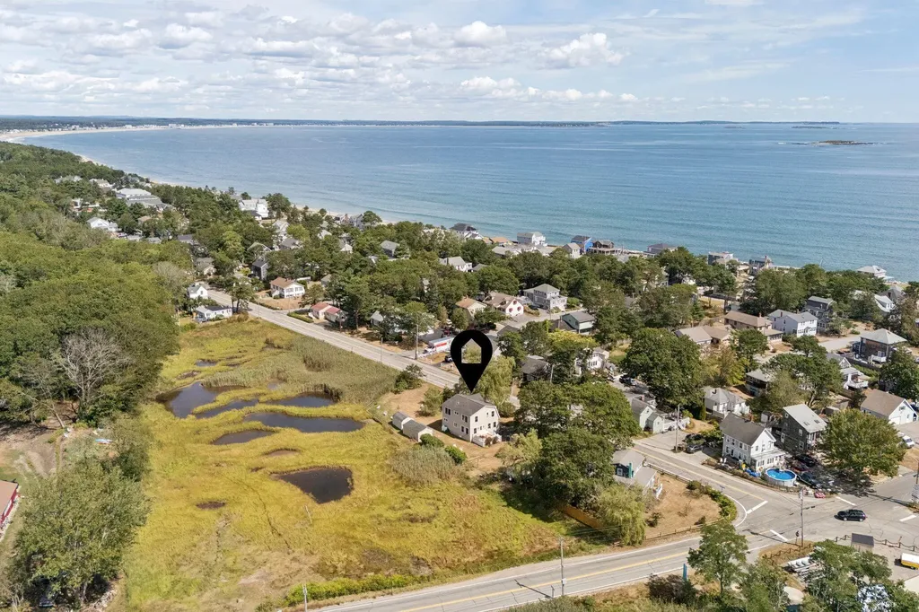 10 Seaside Avenue Saco ME 04072