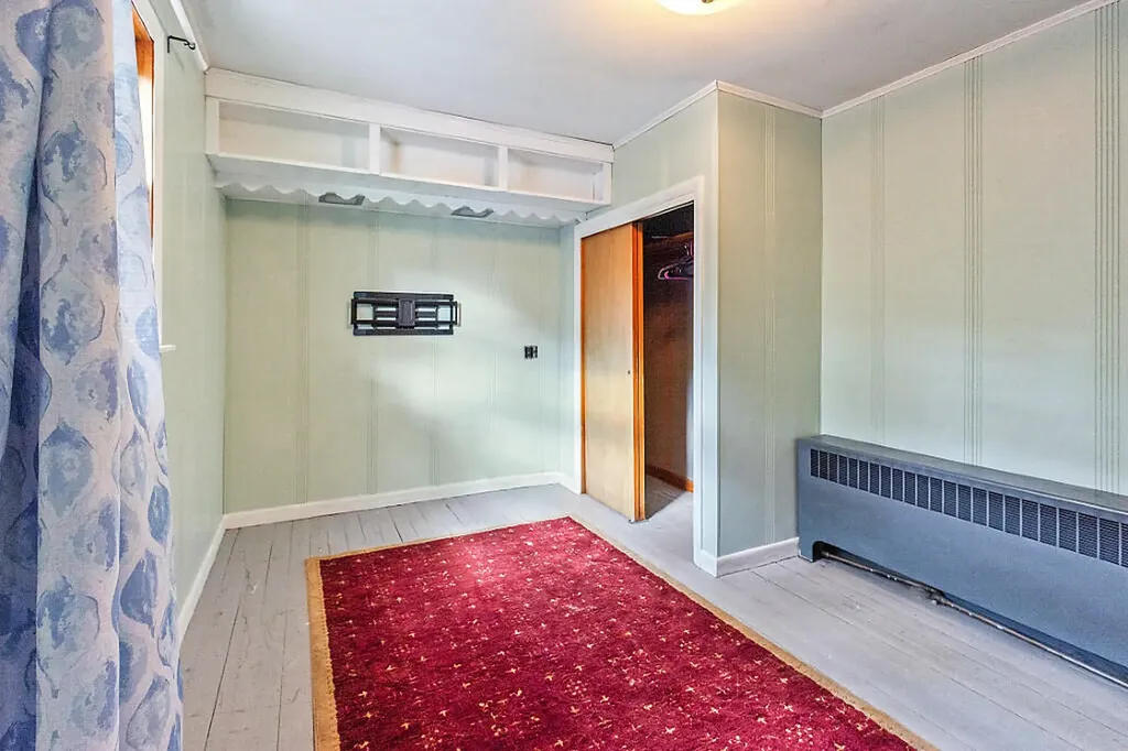 76 Pine Street Madison ME 04950