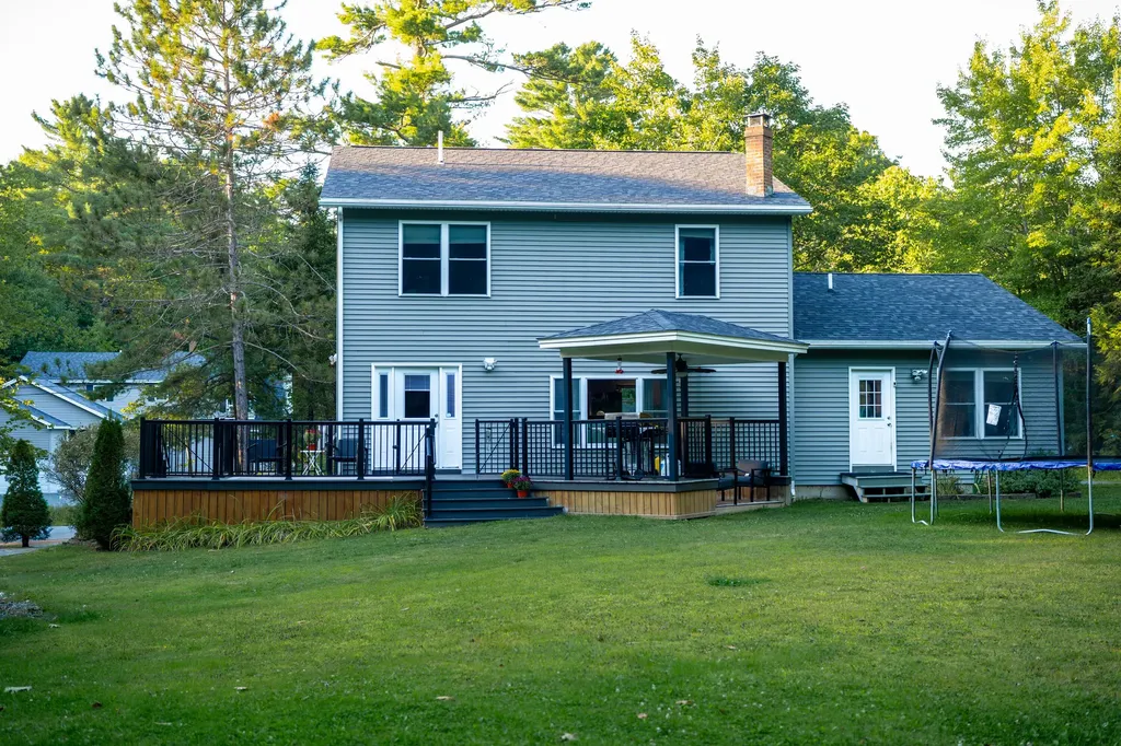 73 Papermill Road Hampden ME 04444