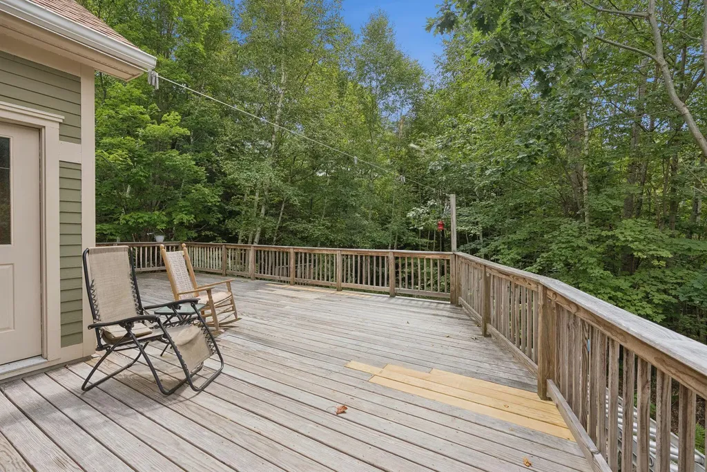 50 Cortland Drive Minot ME 04258