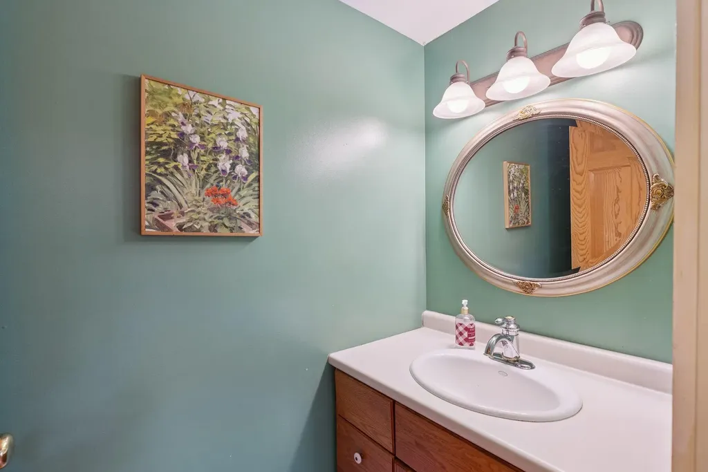 50 Cortland Drive Minot ME 04258