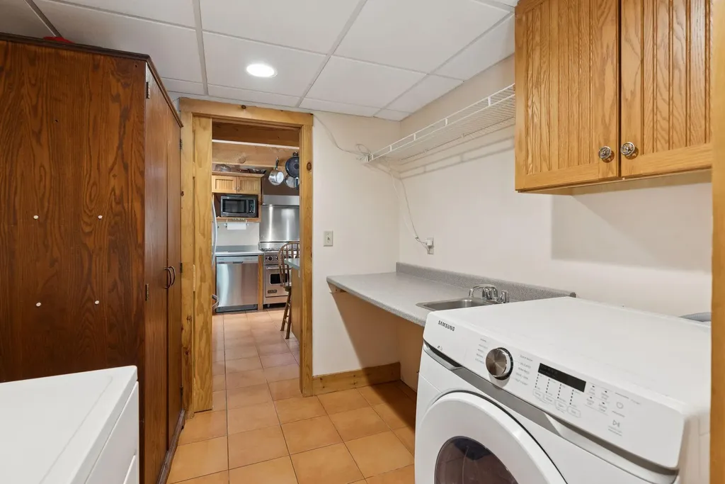 50 Cortland Drive Minot ME 04258