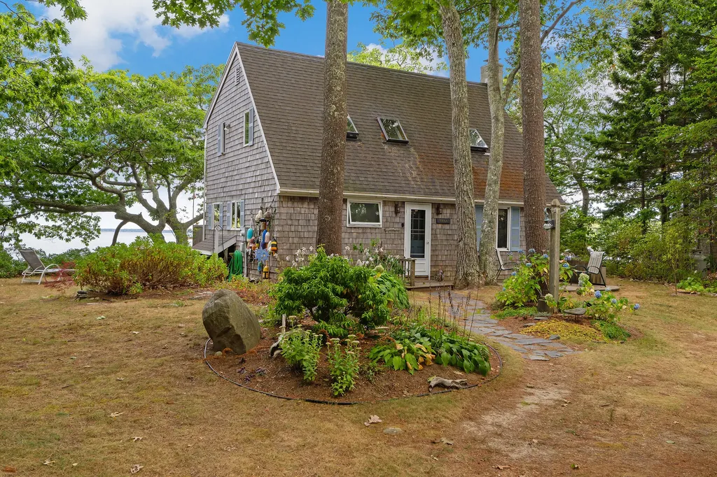 71 Merganser Way Freeport ME 04032