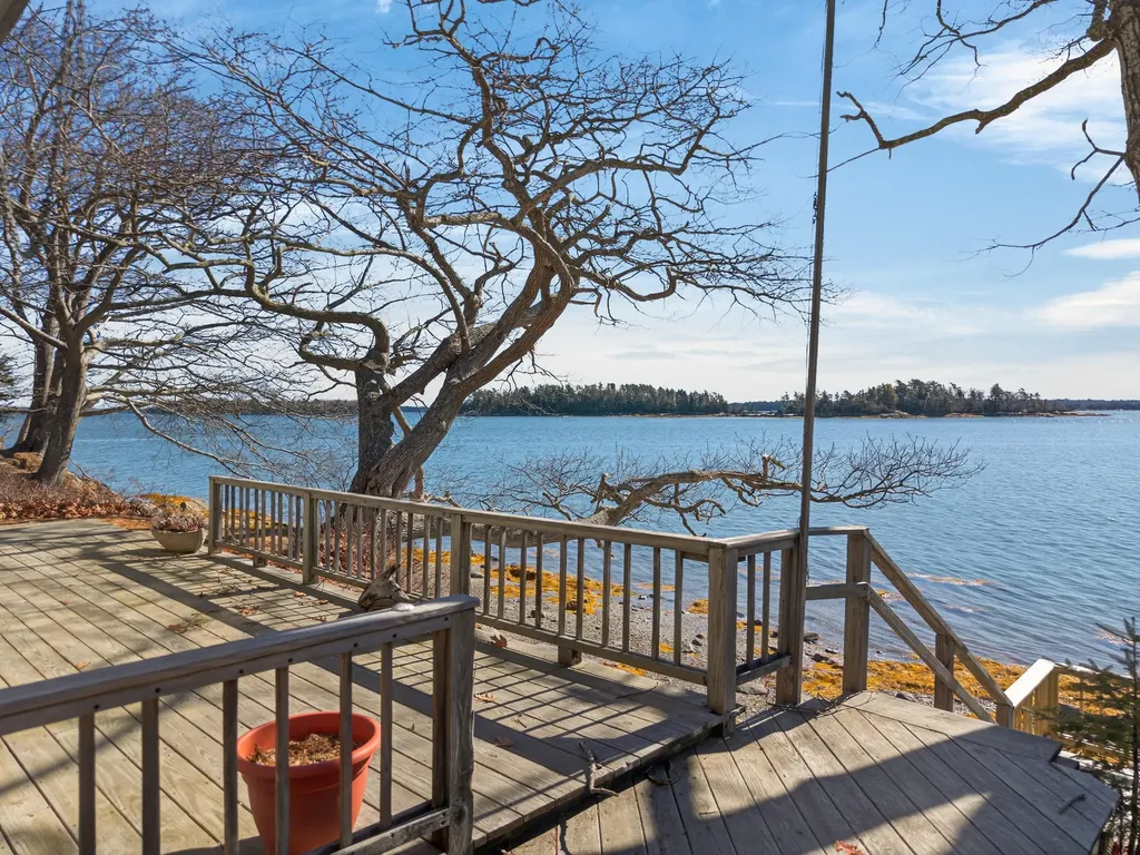 71 Merganser Way Freeport ME 04032