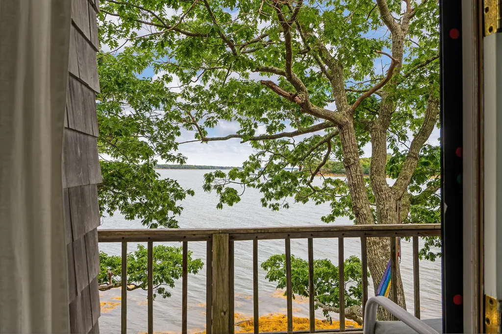 71 Merganser Way Freeport ME 04032