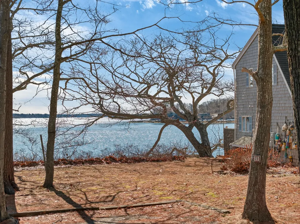 71 Merganser Way Freeport ME 04032
