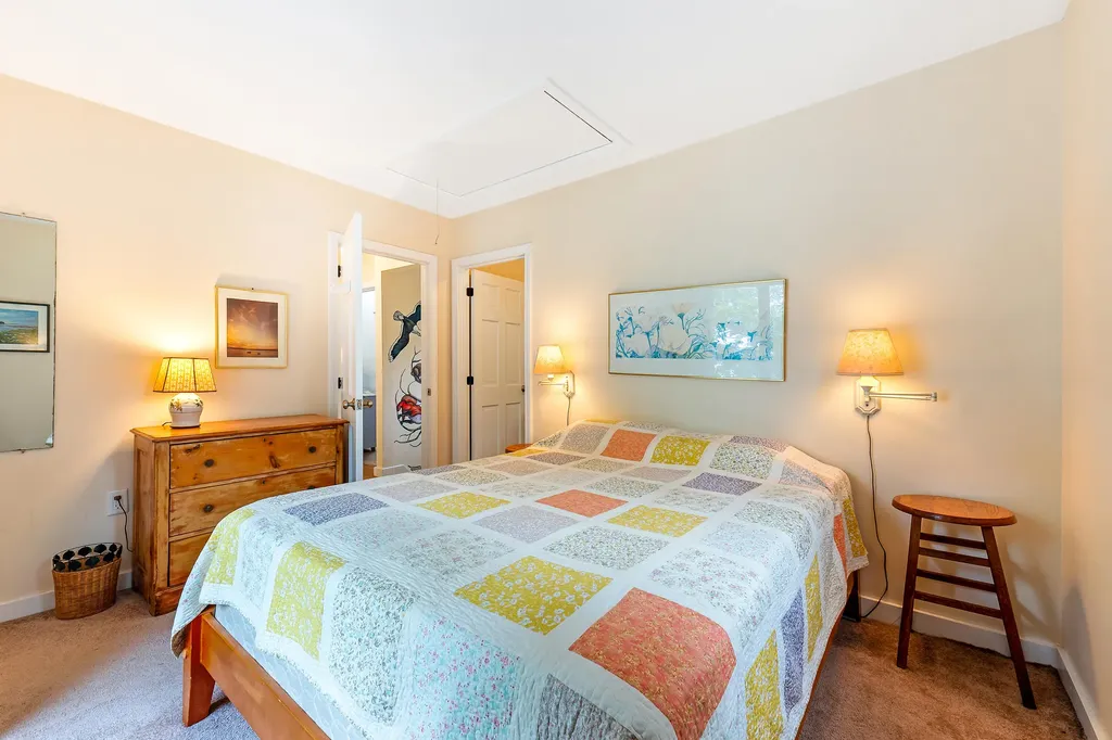 71 Merganser Way Freeport ME 04032