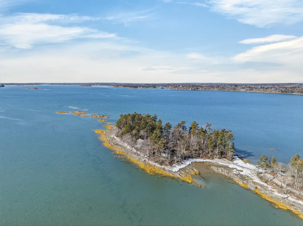 71 Merganser Way Freeport ME 04032
