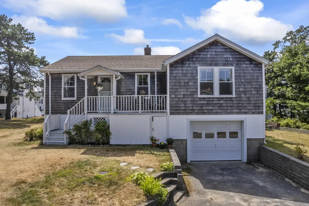 3 Casco Avenue Old Orchard Beach ME 04064