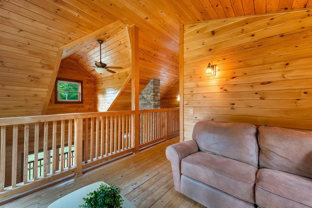 66 Edward Drive Woolwich ME 04579