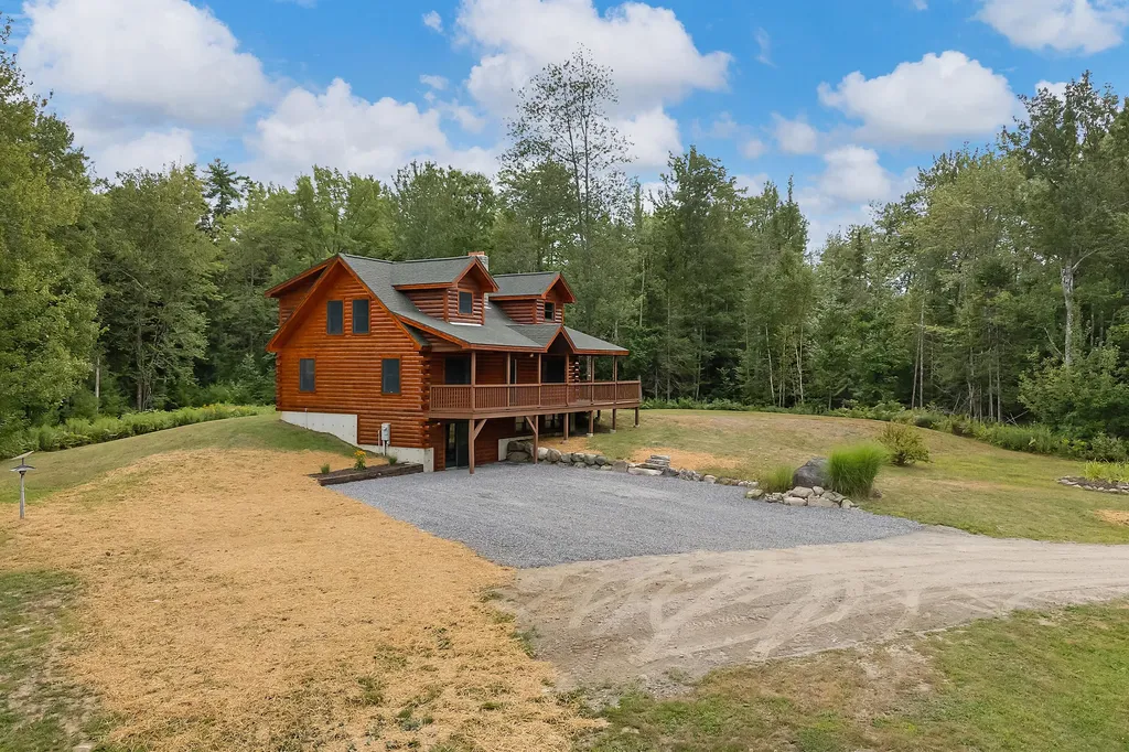 66 Edward Drive Woolwich ME 04579
