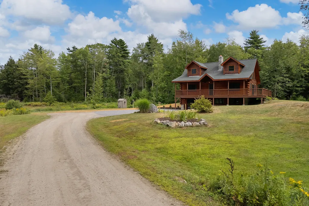 66 Edward Drive Woolwich ME 04579