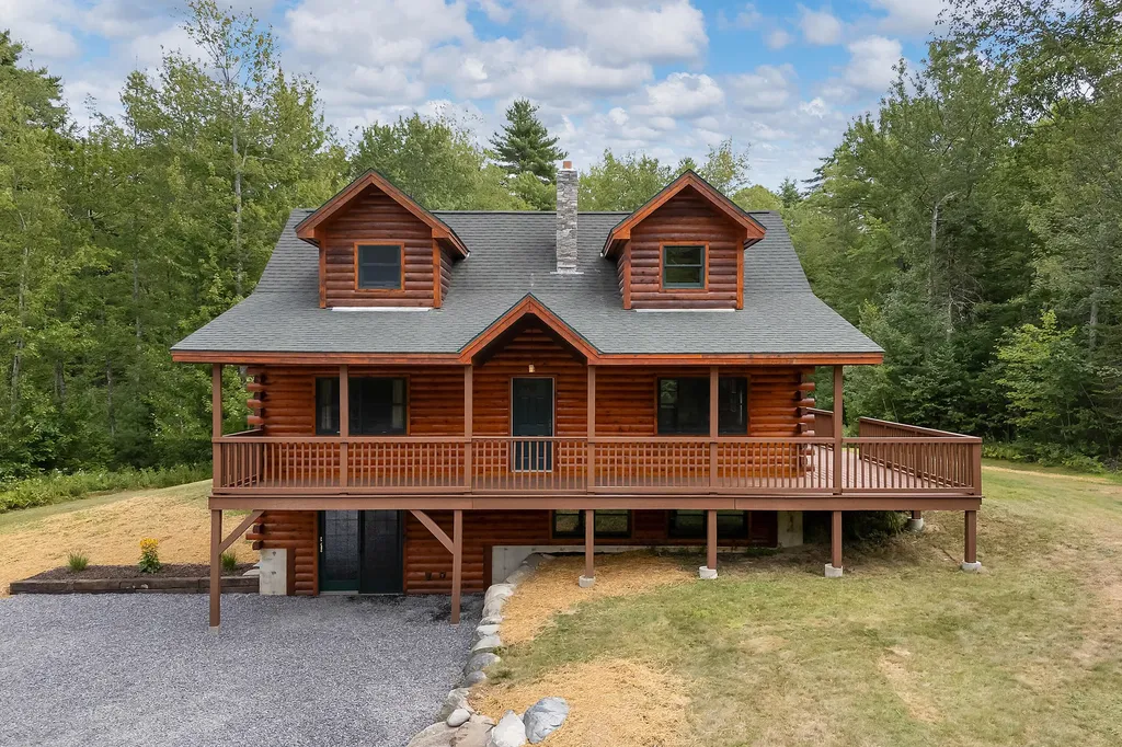 66 Edward Drive Woolwich ME 04579