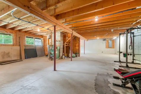 66 Edward Drive Woolwich ME 04579
