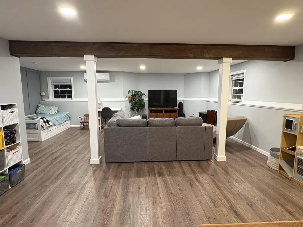 905 Blackstream Road Hermon ME 04401
