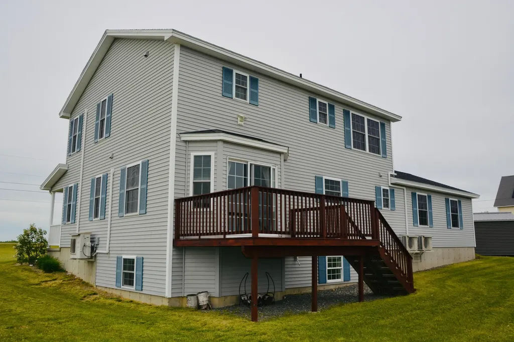 905 Blackstream Road Hermon ME 04401