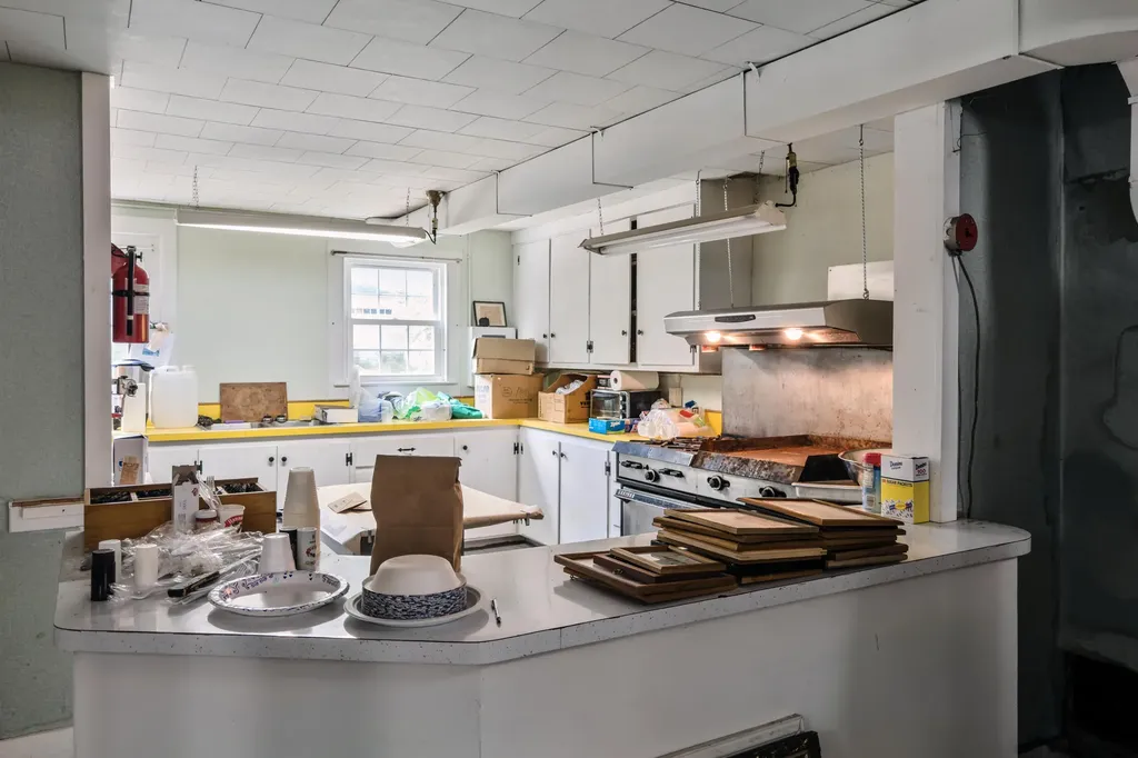 8 Howe Point Road Lincolnville ME 04849