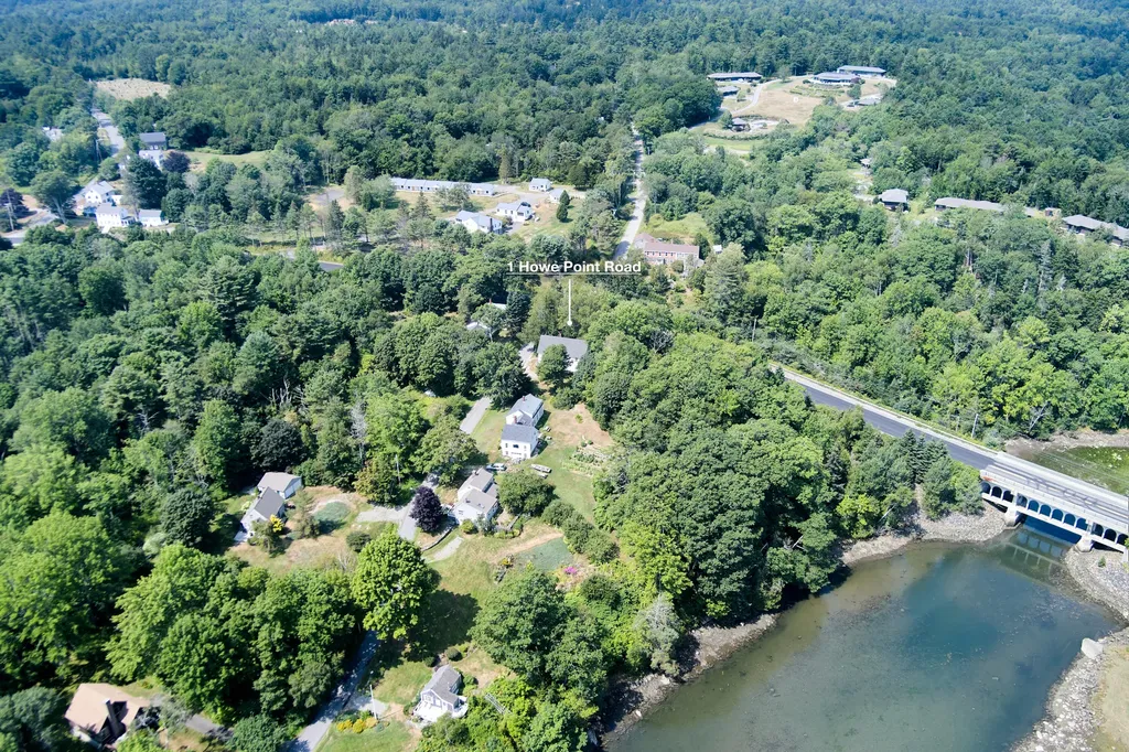 8 Howe Point Road Lincolnville ME 04849
