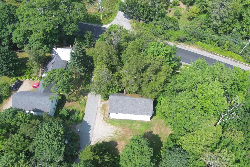 8 Howe Point Road Lincolnville ME 04849