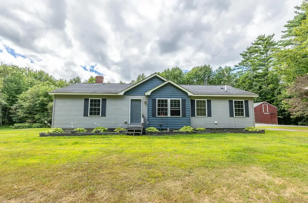 77 Knowles Road Belgrade ME 04917