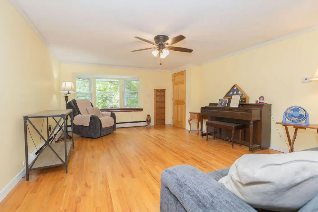 751 Holley Road Farmington ME 04938